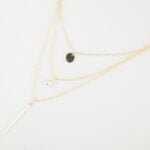 GARGANTILLA GRACIA TRIPLE CADENA BARRITA-CIRCULO Y ZIRCONIA ORO 10K