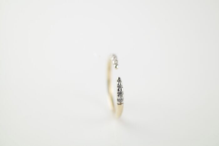 ANILLO RAMAR ORO 10K PUNTAS ORO BLANCO ZIRCONIAS - Imagen 3