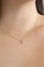 DIJE CON CADENA LETRA A-Z PLATA BAÑO ORO - Imagen 8