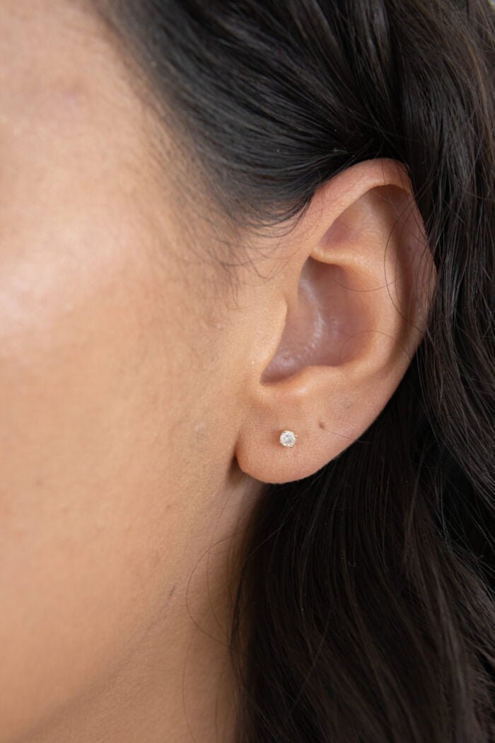 PAR ARETES ORO 14K DIAMANTES CORTE BRILLANTE .20CT - Imagen 3