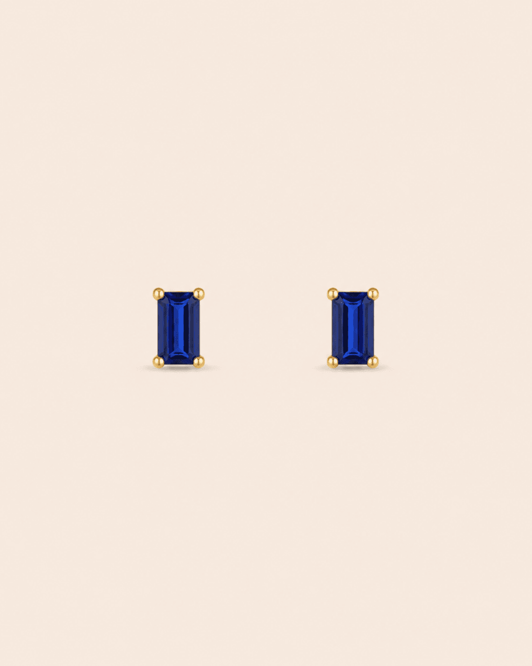 KMD10-1 PAR ARETES ORO 14K ZAFIRO AZUL NATURAL CTE BAGUETTE 0.20CT - Imagen 1